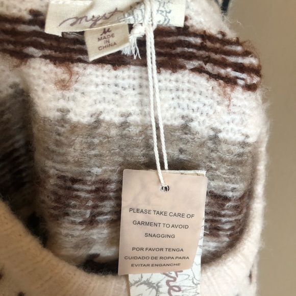 Brand new Mystree pullover sweater - Picture 4 of 5